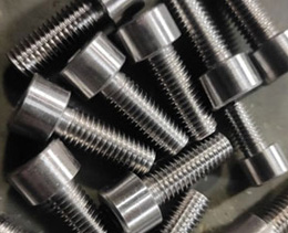 SA 193 B7 Socket Head Cap Screws Features